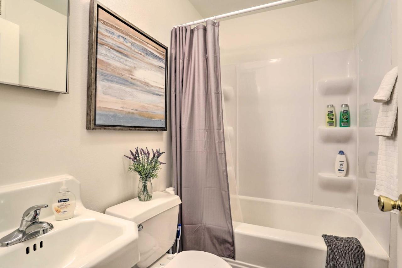 Upscale Apt At The Lofts In Historic Downtown Lead Extérieur photo